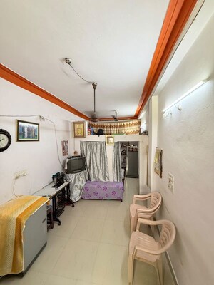 Living Room in 2 BHK Independent House at Parsigutta – for Rent