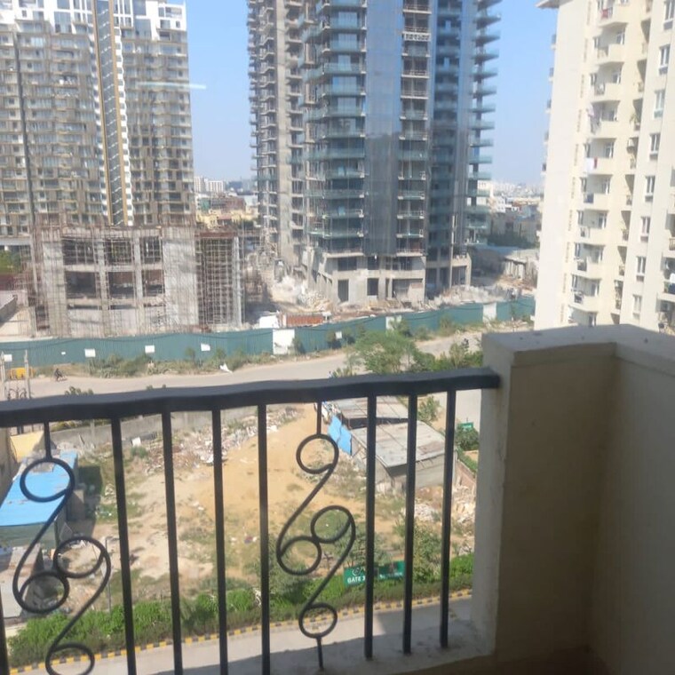 Balcony, emaar-emerald-estate 3 Bedroom 1310 Sq.Ft. Apartment In Sector 65 Gurgaon 10630637