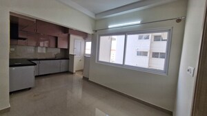 Room in 2.5 BHK Apartment at Mantri Webcity, Hennur Road – for Rent