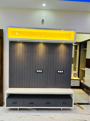 Furnished Amenities in 3 BHK Builder Floor at Rohini Sector 8 – for Sale