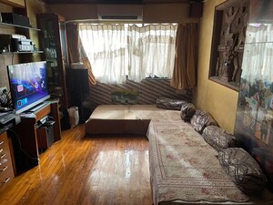 Living Room in 2 BHK Apartment at Shivaji Park – for Rent