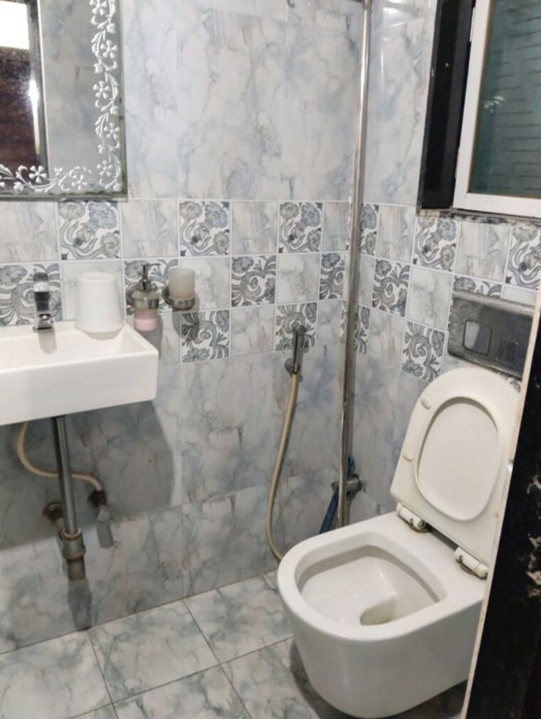 Bathroom, bhandup west 2 Bedroom 700 Sq.Ft. Apartment In Bhandup West Mumbai 10630716