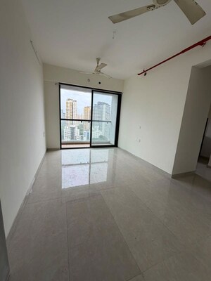 2 BHK Apartment For Rent in Dhamji Shamji Mahavir Spring Tulip Phase 1, Pokhran Road No Two