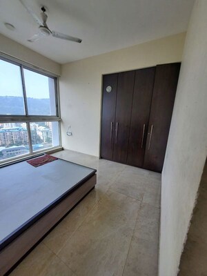 Room in 3 BHK Apartment at Tata Serein, Pokhran Road No Two – for Rent
