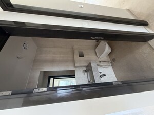 Furnished Amenities in 3.5 BHK Apartment at Piramal Mahalaxmi, Mahalaxmi – for Rent