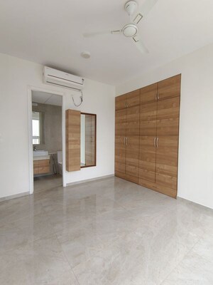 Room in 2 BHK Apartment at Tata Serein, Pokhran Road No Two – for Rent