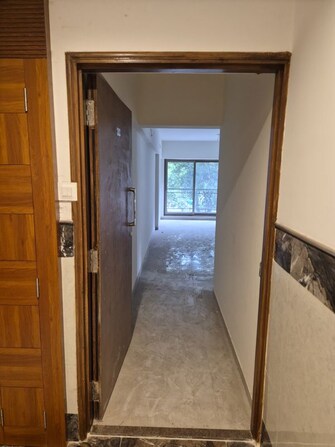 2 BHK + Prayer Room,Servant Room,Study Room,Extra Room,Basement,Store Room 1000 Sq.Ft. Apartment in Vile Parle Mahaveer
