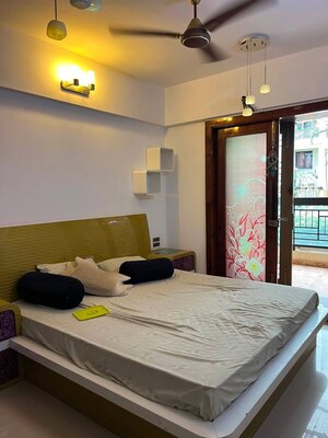 Bedroom in 3 BHK Apartment at Kumar Sophronia, Kalyani Nagar – for Rent