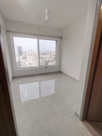 3 BHK 1350 Sq.Ft. Apartment in Sanjeev Enclave
