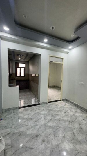Room in 2 BHK Builder Floor at Chattarpur – for Rent