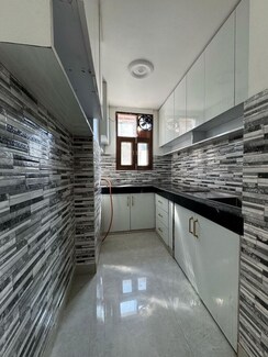 2 BHK + Servant Room,Extra Room Apartment For Rent in Chattarpur
