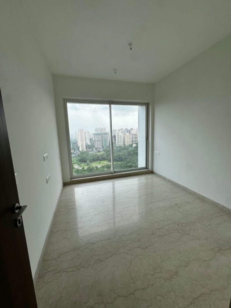 Room, courtyard-by-narang-realty-and-the-wadhwa-group 2 Bedroom 806 Sq.Ft. Apartment In Pokhran Road No Two Thane 10630794