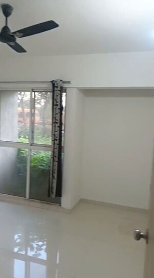 Room in 2 BHK Apartment at Lodha Upper Thane, Anjur – for Sale