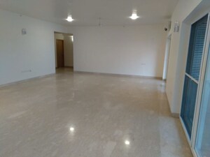 Room in 4 BHK Apartment at Frazer Apartments, Frazer Town – for Rent