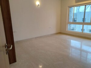 Room in 4 BHK Apartment at Frazer Apartments, Frazer Town – for Rent