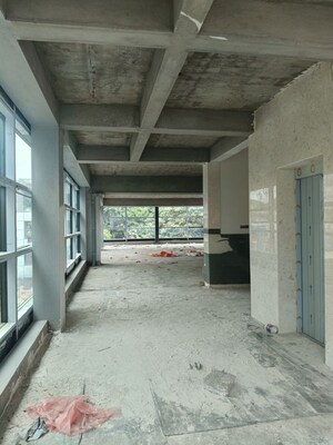Parking in  Office Space at Embassy Icon, Infantry Road – for Rent