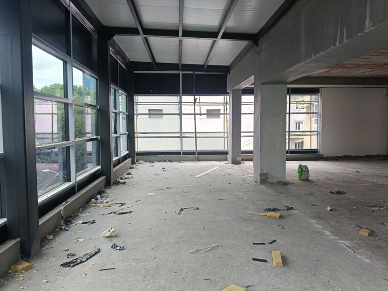  Parking, embassy-icon Commercial Office Space 20000 Sq.Ft. In Infantry Road Bangalore 10491454