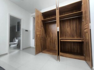 Room in  Villa at Babukhan Lakefront, Kokapet – for Rent