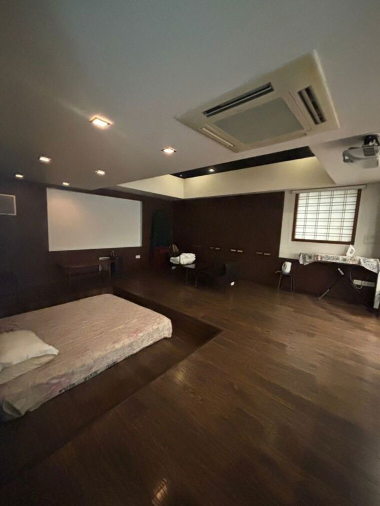 Team Area, vasanth nagar 4 Bedroom 4500 Sq.Ft. Independent House In Vasanth Nagar Bangalore 10527769