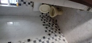 Bathroom in 3 BHK Apartment at Manish Nagar – for Rent