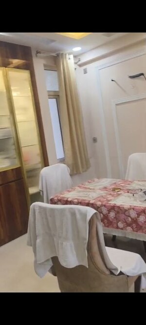 Bedroom in 3.5 BHK Apartment at SDS NRI Residency, Sector 45 – for Rent