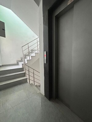 Staircase in 3 BHK Builder Floor at Saket – for Rent