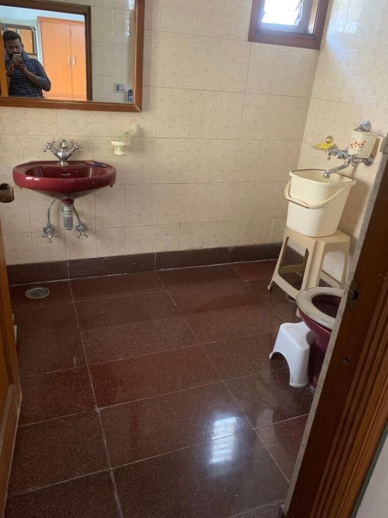 Bathroom, hill-view-banjara-hills 3 Bedroom 4000 Sq.Ft. Independent House In Banjara Hills Hyderabad 10630865