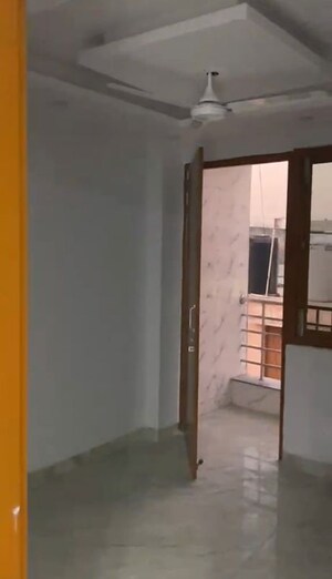 2 BHK Apartment For Rent in Palam