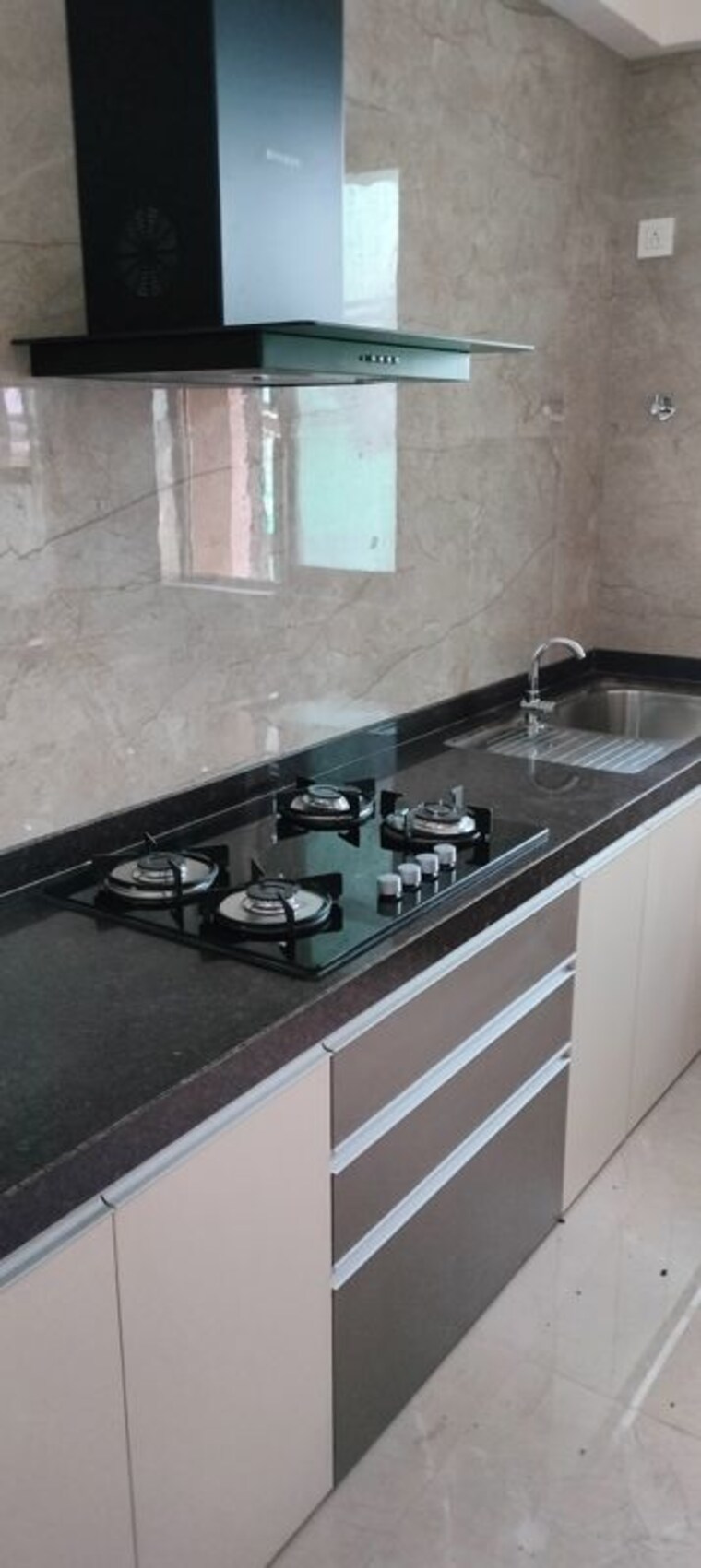 Kitchen, tharwani-majestic-towers 3 Bedroom 1048 Sq.Ft. Apartment In Kalyan West Thane 9465509