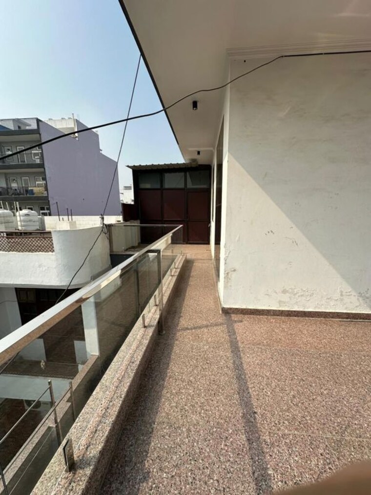 Balcony, sector 21 2 Bedroom 2250 Sq.Ft. Builder Floor In Sector 21 Gurgaon 10630898
