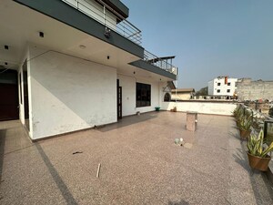 2 BHK Builder Floor – Exterior View View at Sector 21 - for Rent