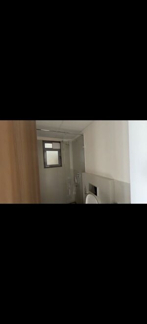 Room in 1 BHK Apartment at Piramal Vaikunth A Class Homes, Balkum Pada – for Rent