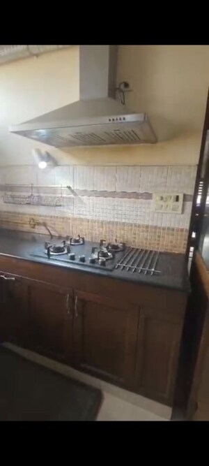 Furnished Amenities in 3.5 BHK Apartment at ATS Green Village, Sector 93a – for Rent