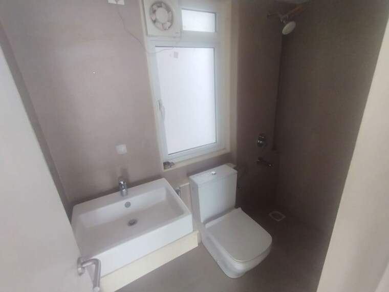 Bathroom, tata-serein 1 RK 476 Sq.Ft. Apartment In Pokhran Road No Two Thane 10630953