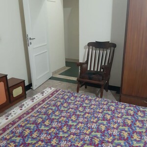 Bedroom in 2 BHK Apartment at Hiranandani Meadows, Manpada – for Rent