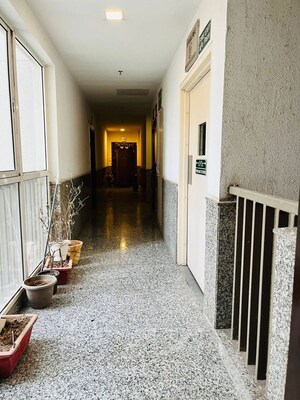 Building Lobby in 3 BHK Apartment at Emaar Emerald Floors Premier, Sector 65 – for Rent