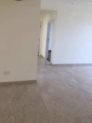 Room in 4 BHK Apartment at Emaar Palm Terraces Select, Sector 66 – for Rent