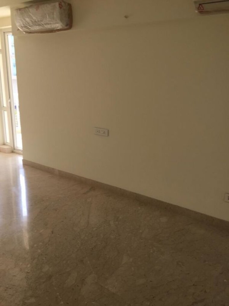 Room, emaar-palm-terraces-select 4 Bedroom 2410 Sq.Ft. Apartment In Sector 66 Gurgaon 10630990