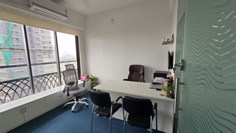 Team Area, earth-vintage Commercial Office Space 2000 Sq.Ft. In Dadar West Mumbai 10630993