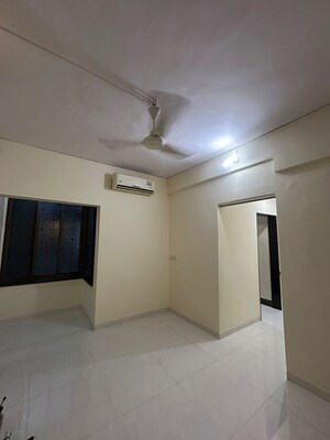 1 BHK Apartment For Rent in Lotus Residency Goregaon West, Goregaon West