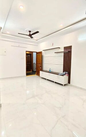 3 BHK Apartment For Rent in Rajapushpa Provincia, Narsingi