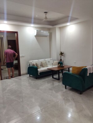 Living Room in 3 BHK Builder Floor at Sector 57 – for Rent