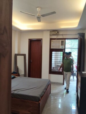 Bedroom in 3 BHK Builder Floor at Sector 57 – for Rent