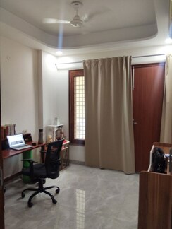 3 BHK + Prayer Room Builder Floor For Rent in Sector 57