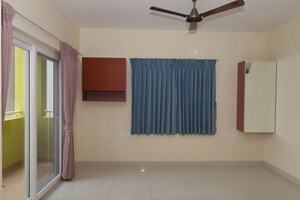 Room in 3 BHK Apartment at Salarpuria Sattva Park Cubix, Devanahalli – for Rent