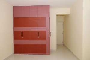 Room in 3 BHK Apartment at Salarpuria Sattva Park Cubix, Devanahalli – for Rent