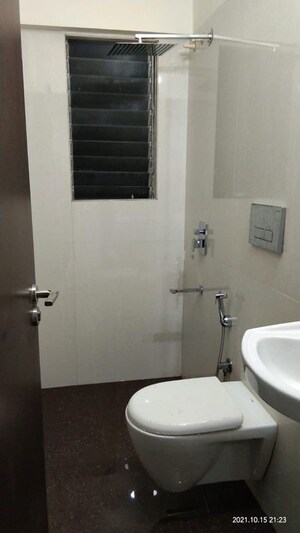 Bathroom in 1.5 BHK Apartment at Sai Amit Apartment, Andheri West – for Rent