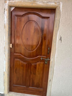 Furnished Amenities in 3 BHK Apartment at Sujatha Nagar – for Sale