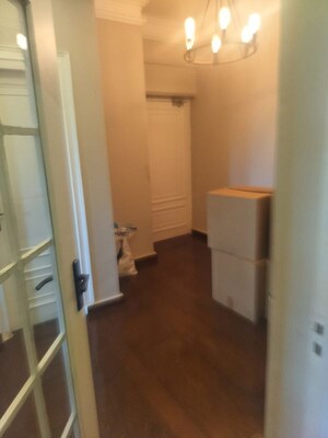 Bathroom in 3.5 BHK Apartment at Ardee City Palm Grove Heights, Sector 52 – for Rent