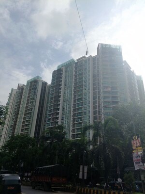 3 BHK Apartment – Exterior View View at Lokhandwala Whispering Palms, Kandivali East - for Sale